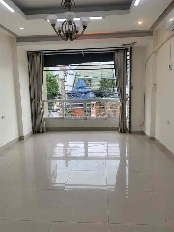 Nhà Nhà 1 Trệt 3 Lầu 4 PN 4x18m Mặt Tiền 51 Dường số 3 Phường Tân Hưng