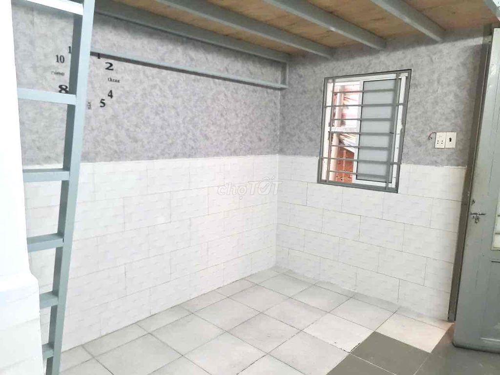 🏠 CHO THUÊ PHÒNG TRỌ GIÁ RẺ – QUẬN 7 🏠( Miễn môi giới)