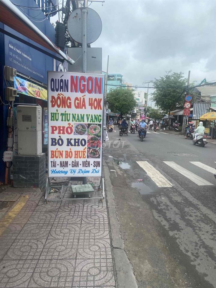 Cho thuê nhà mặt tiền Phạm Thế hiển. 4,5 x 13. giá 17trieu