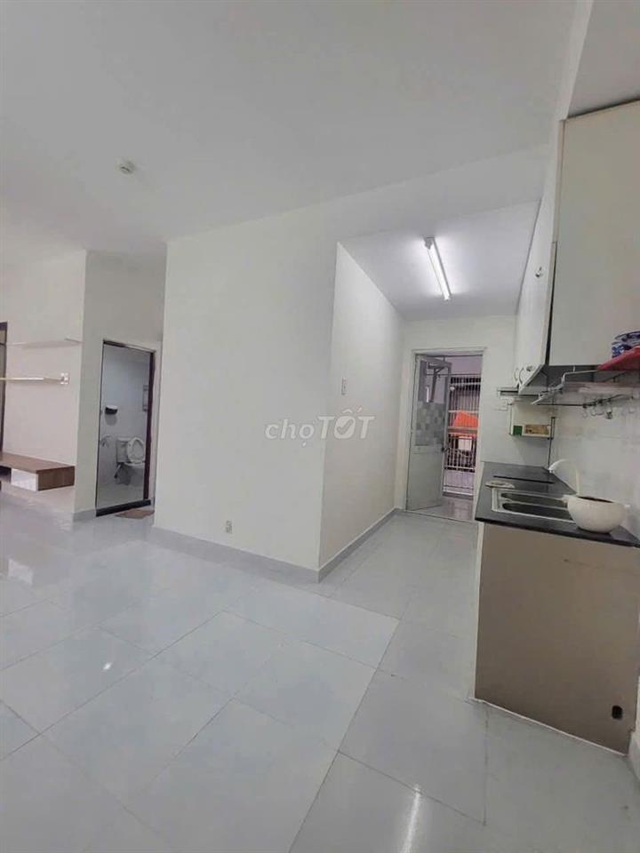 Cho thuê chung cư Bàu Cát, Hồng Lạc - 110m2, 3PN giá thuê 10tr/tháng