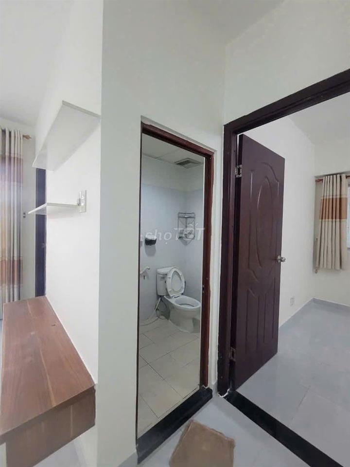 Cho thuê chung cư Bàu Cát, Hồng Lạc - 110m2, 3PN giá thuê 10tr/tháng