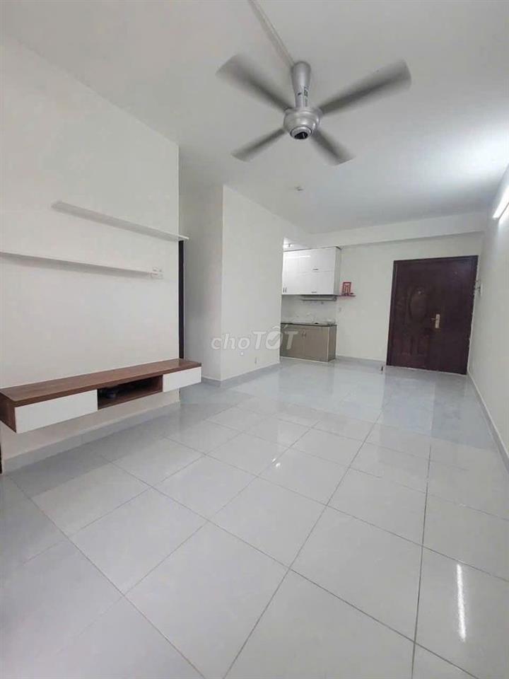 Cho thuê chung cư Bàu Cát, Hồng Lạc - 110m2, 3PN giá thuê 10tr/tháng