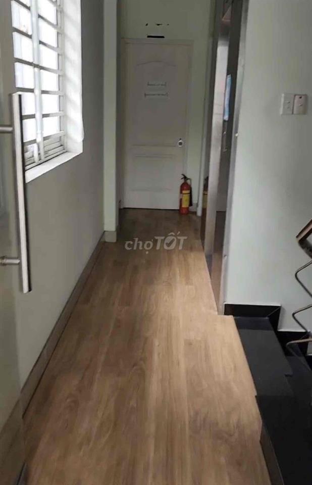 Bán toà nhà 2 mặt tiển, đối diện TOD metro số 2, đường vào nhà ga T3