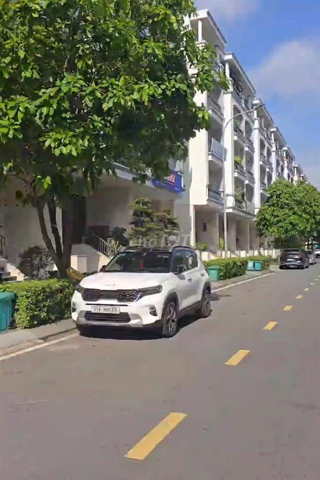 Bán nhà đường 37, khu Đông Nam, Vạn Phúc