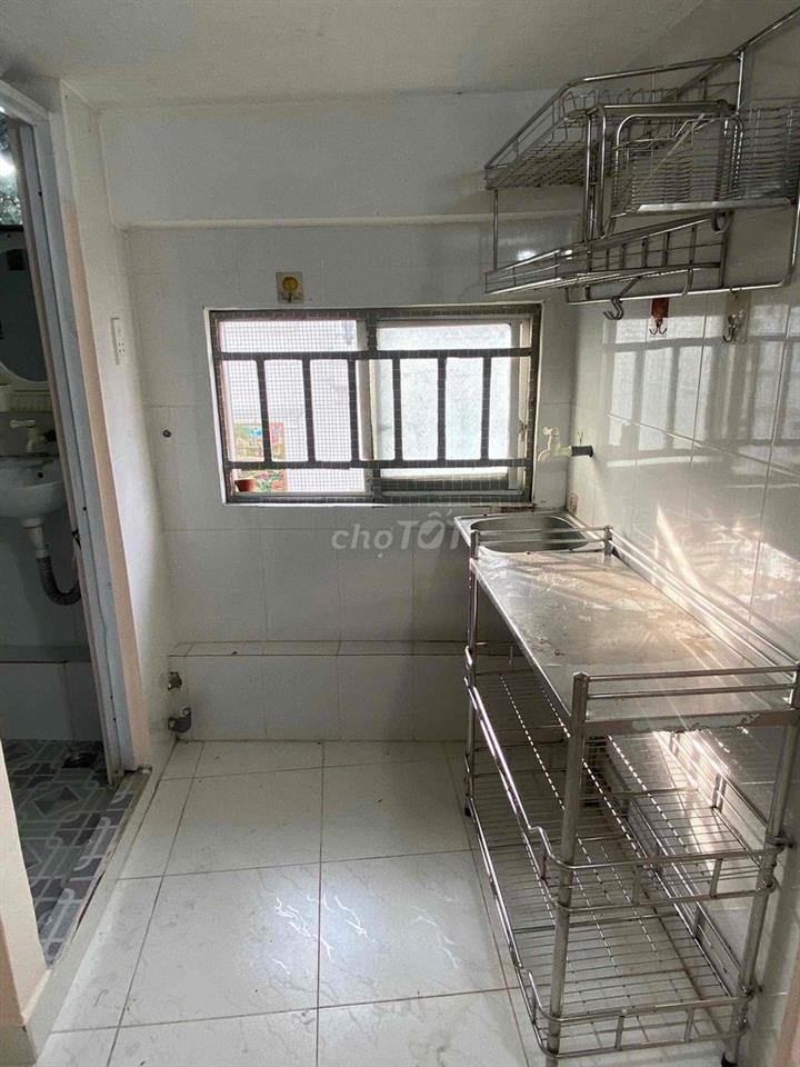 Phòng trọ Âu Cơ gần vòng xoay Lê Đại Hành