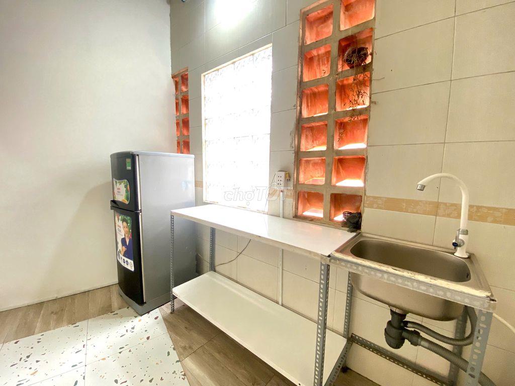 Phòng Trọ CHDV Full nội thất 30m2 gần Bành Văn Trân CMT8 Quận Tân Bình
