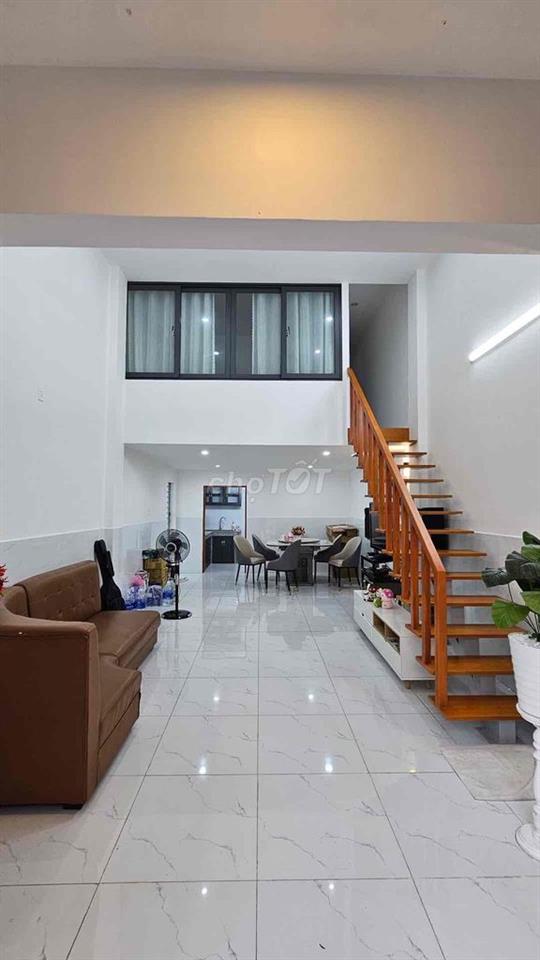 Bán nhà hẻm xe tải Hoa Bằng, 50m2, 2 tầng, 5.x tỷ
