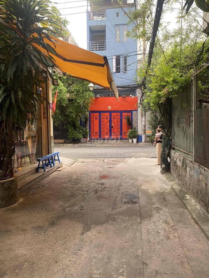 Bán nhà hẻm lớn nhất đường Lê Văn Phan, 40m2, 4m*10m, 6 tỷ.