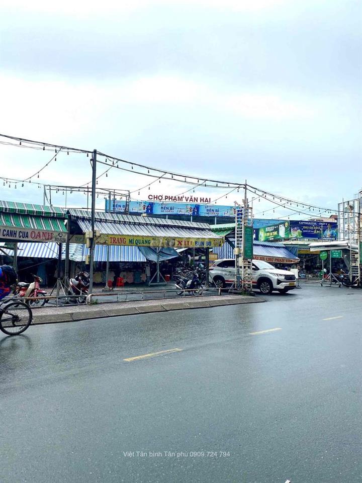 BÁN NHÀ SÁT MẶT TIỀN ĐỐI DIỆN CHỢ PHẠM VĂN HAI 60M2 CHƯA TỚI 7 TỶ.