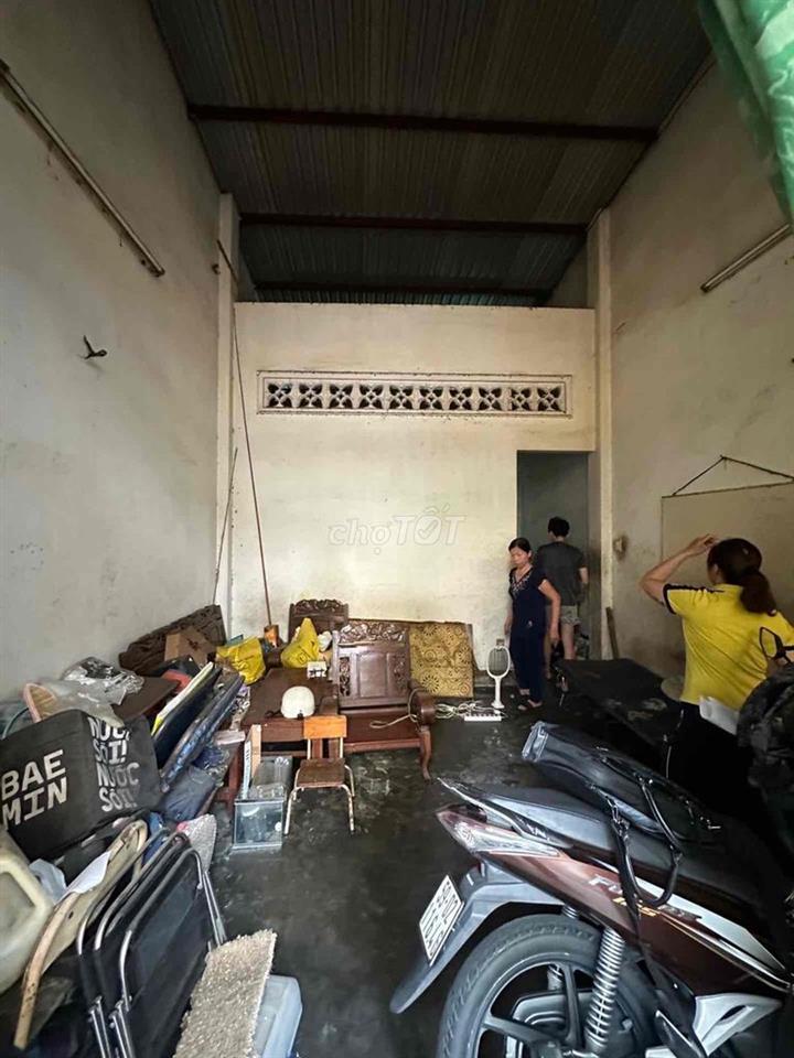 Bán nhà nát đường Gò Dầu, 48m2 chỉ 6.x tỷ