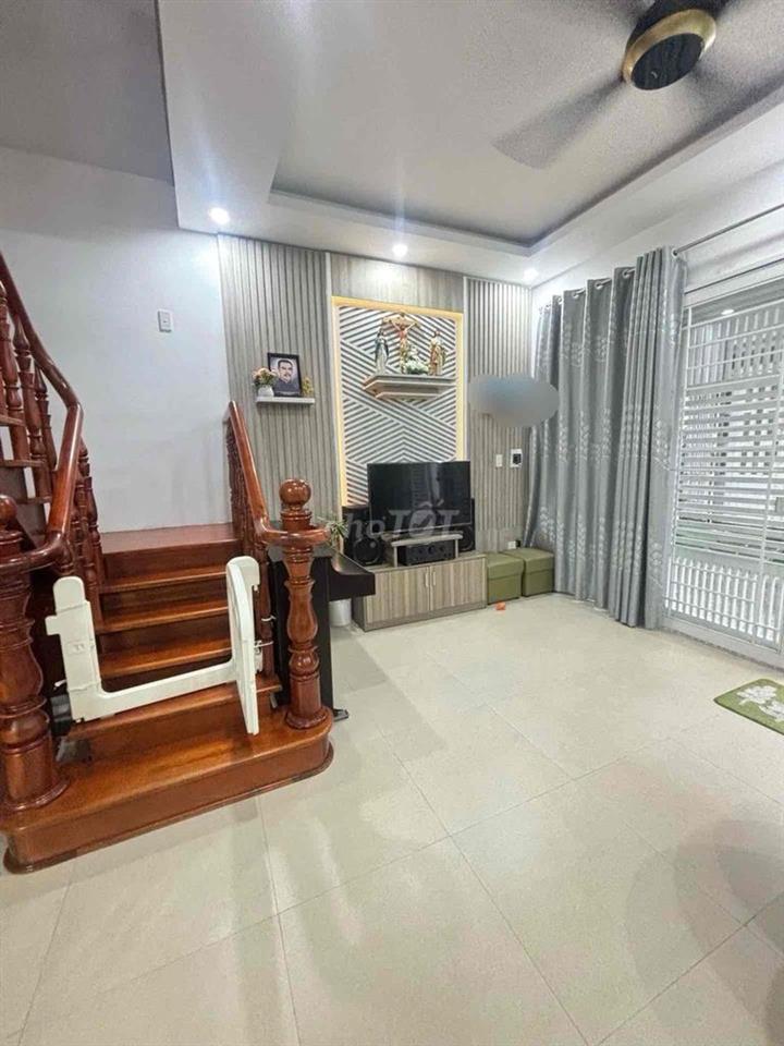 BÁN NHÀ HXH GÒ DẦU, 55M2, 2 LẦU, CHỈ 5 TỶ.