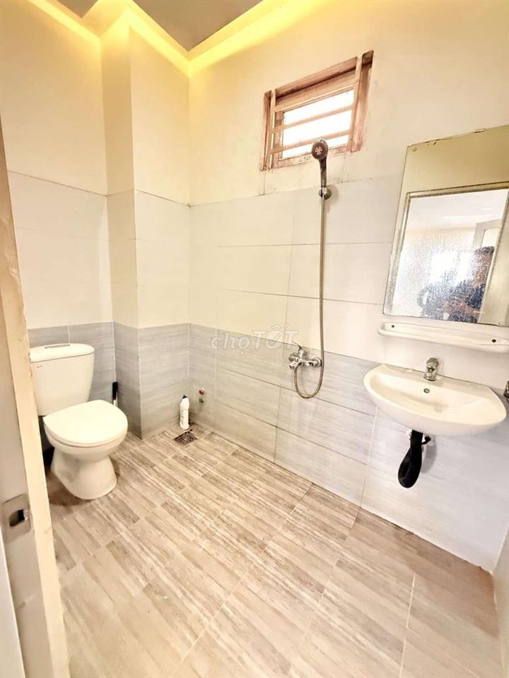 NGANG 5M – SỔ VUÔNG A4 – 3 TẤM ĐÚC – HOÀN CÔNG ĐỦ – CHỈ 4.8 TỶ