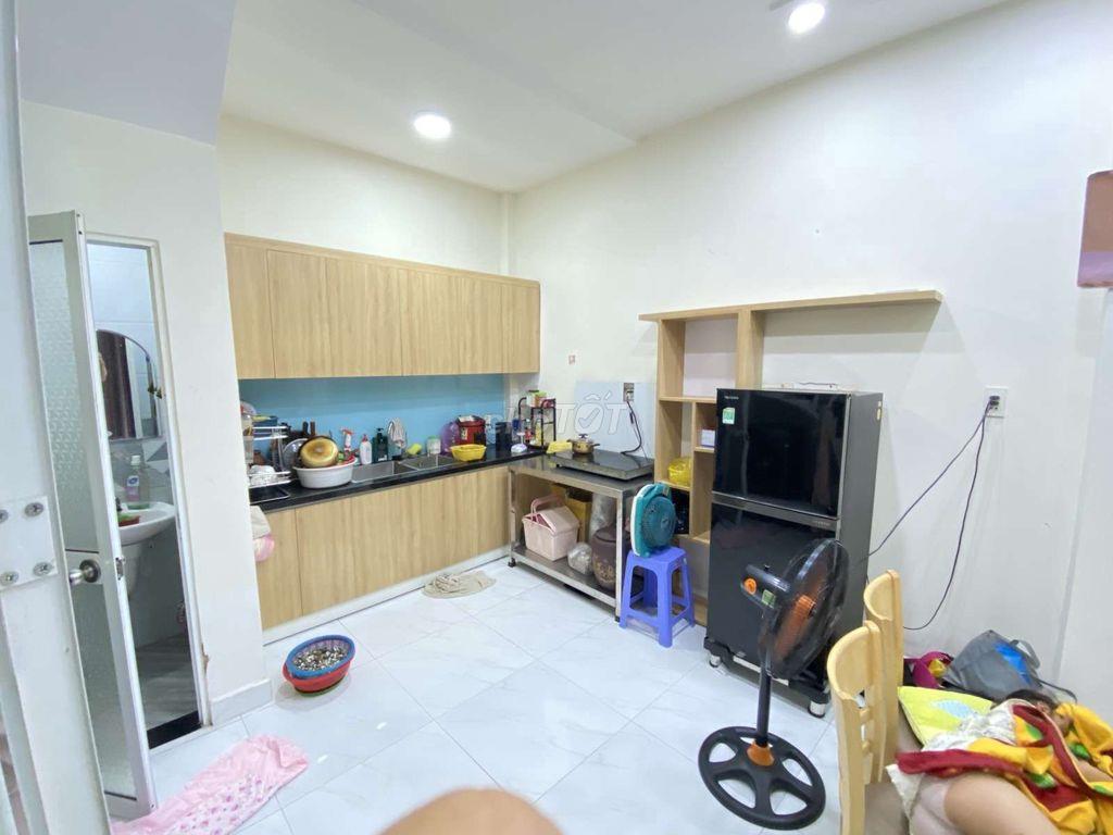 HẺM XE HƠI THÔNG - GẦN MẶT TIỀN - 36m2 - NHỈNH 4 TỶ.