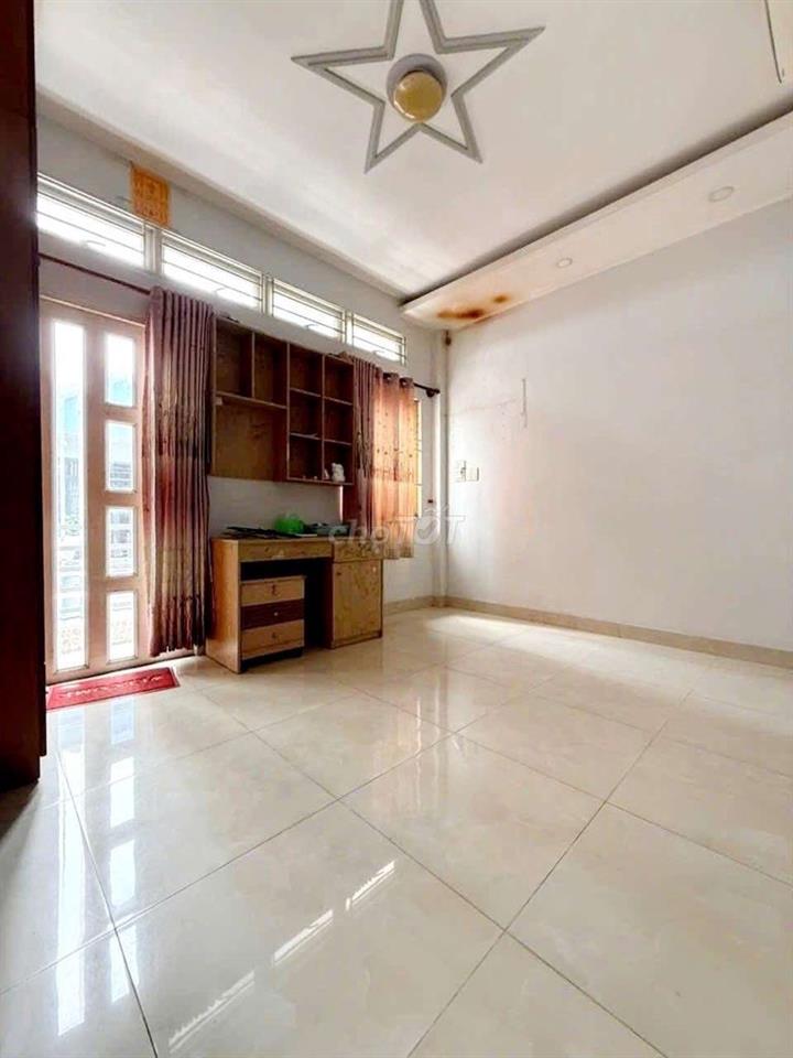 Tiêu đề

NHÀ PHỐ TÂN BÌNH – GẦN GA T3, CHỢ TÂN TRỤ – 4,65 TỶ