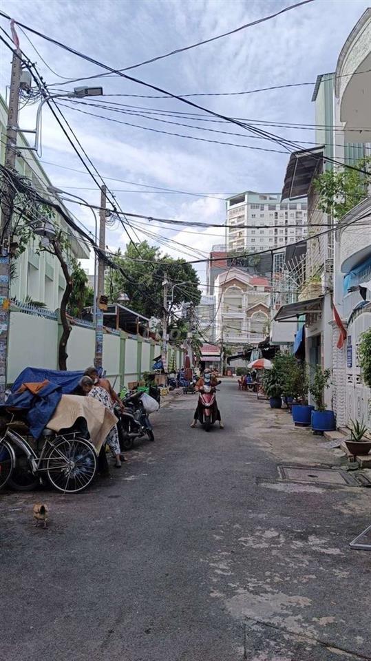🏡 NHÀ GIÁ TỐT TÂN PHÚ – HẺM XE MÁY – CÁCH MẶT TIỀN CHỈ 30M