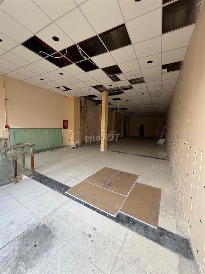 Cho Thuê Mặt Bằng 500m2 Đường Thạch Lam
