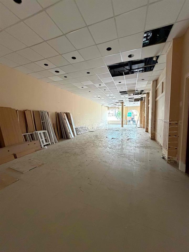 Cho Thuê Mặt Bằng 500m2 Đường Thạch Lam