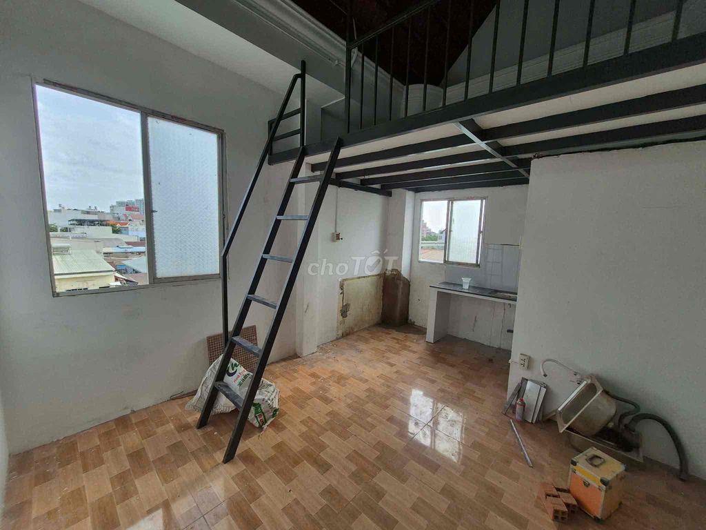 Phòng ngay trục đườn Trường Chinh thuận tiện di chuyển qua Công Thương