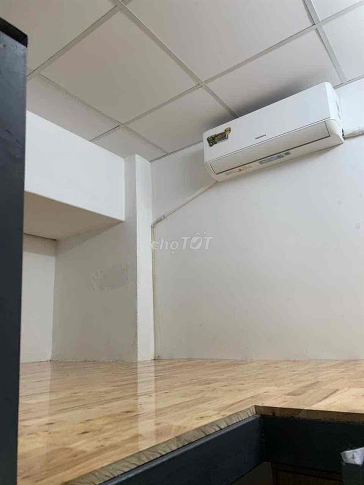 Phòng Nằm Ngay Trung Tâm Tân bình Thuận Tiện Di Chuyển