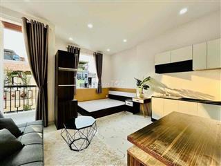 🏡 Phòng Ngủ Ban Công Thoáng Mát – Đầy Đủ Tiện Nghi, Dọn Vào Ở Ngay