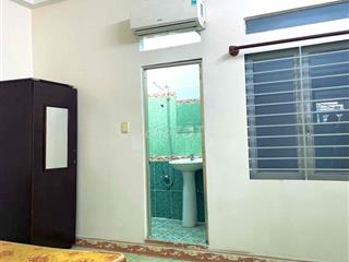 Phòng đủ tiện nghi trung tâm quận Tân Phú