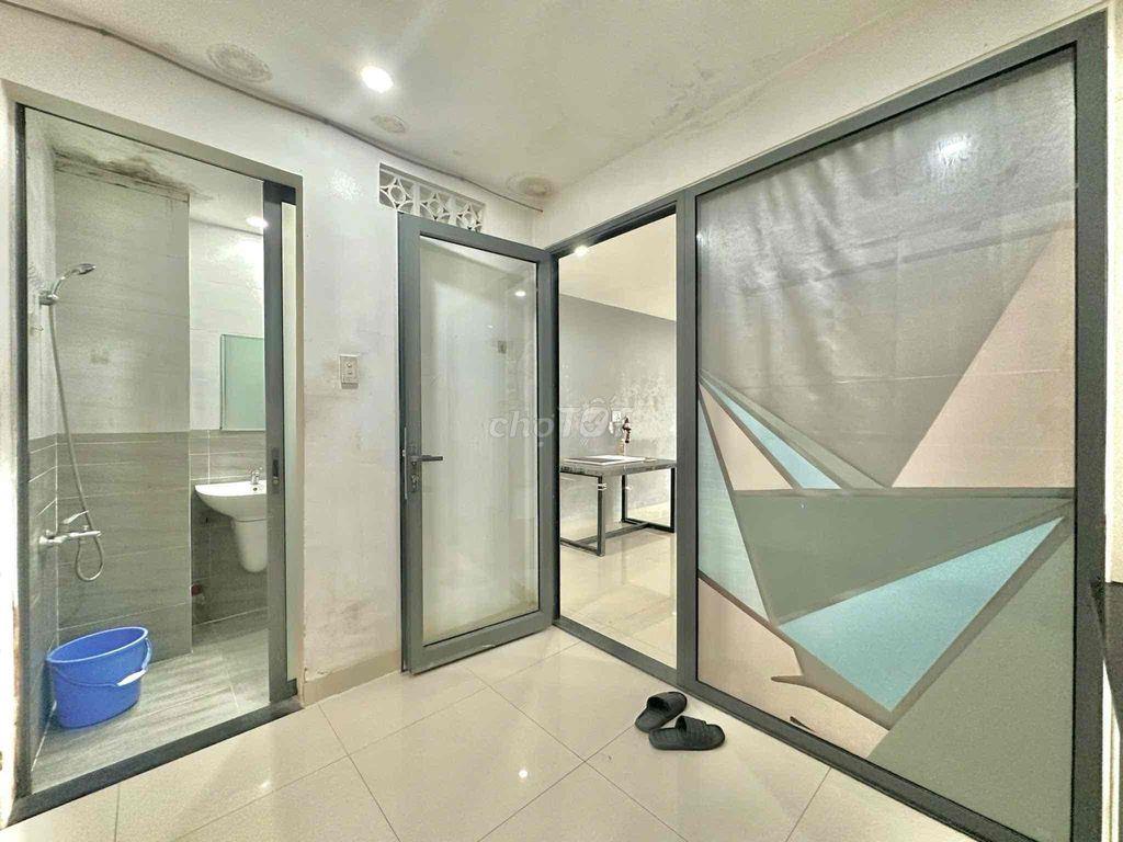 🔥 Studio - Full Nội Thất - Cửa Sổ Trời - Tách Bếp