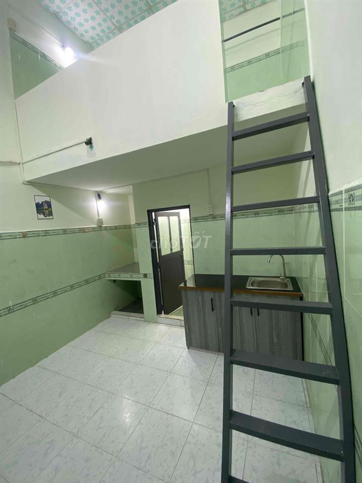 🔥 Trọ Dãy Ngay Chân Cầu Bưng - Gác Cao 2m5
