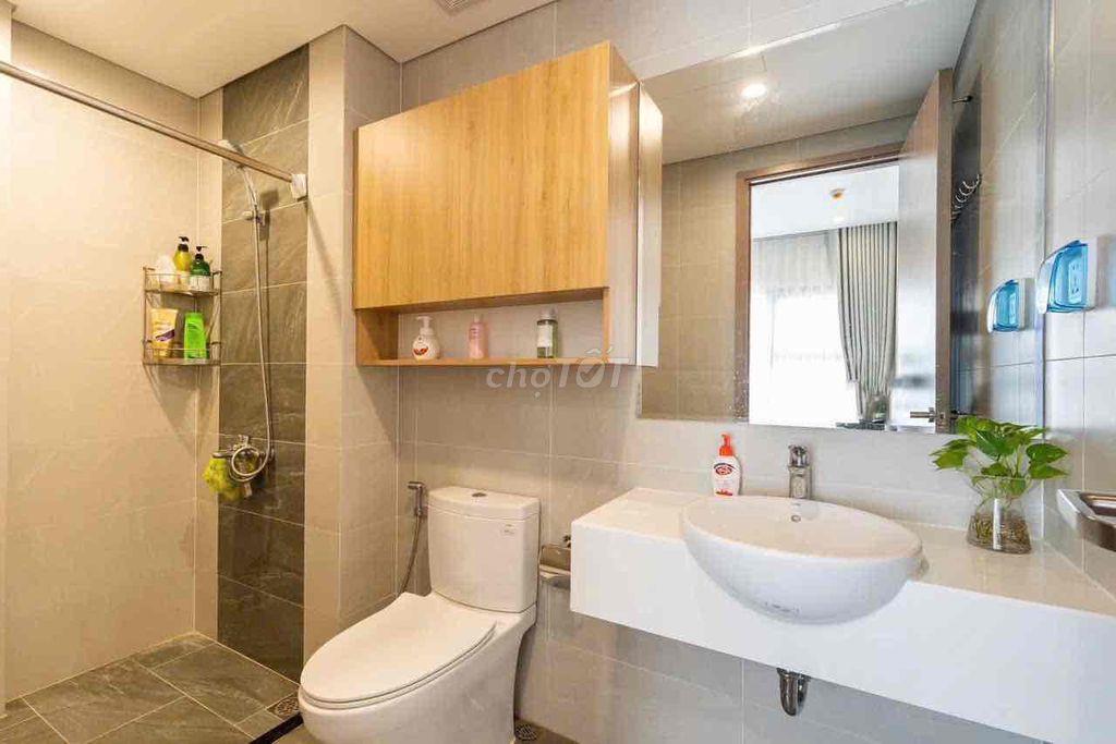 Về Pháp thanh lý gấp căn 2Pn+ 70m2 view hồ bơi nhà mới,sẵn hd thuê12tr