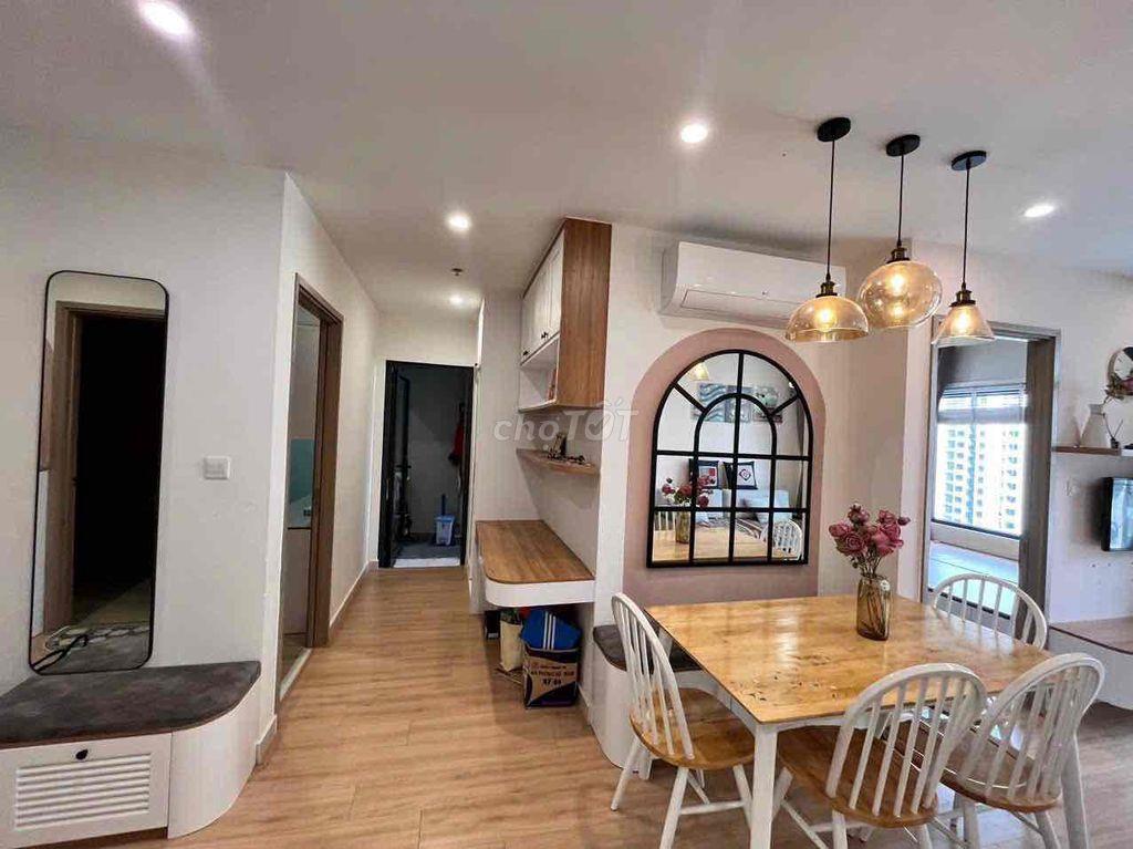 về quê lấy vợ cần bán nhanh căn 2pn The beverly solari có sổ nhà mới