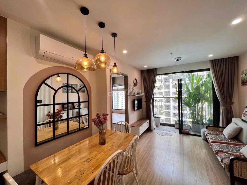 về quê lấy vợ cần bán nhanh căn 2pn The beverly solari có sổ nhà mới