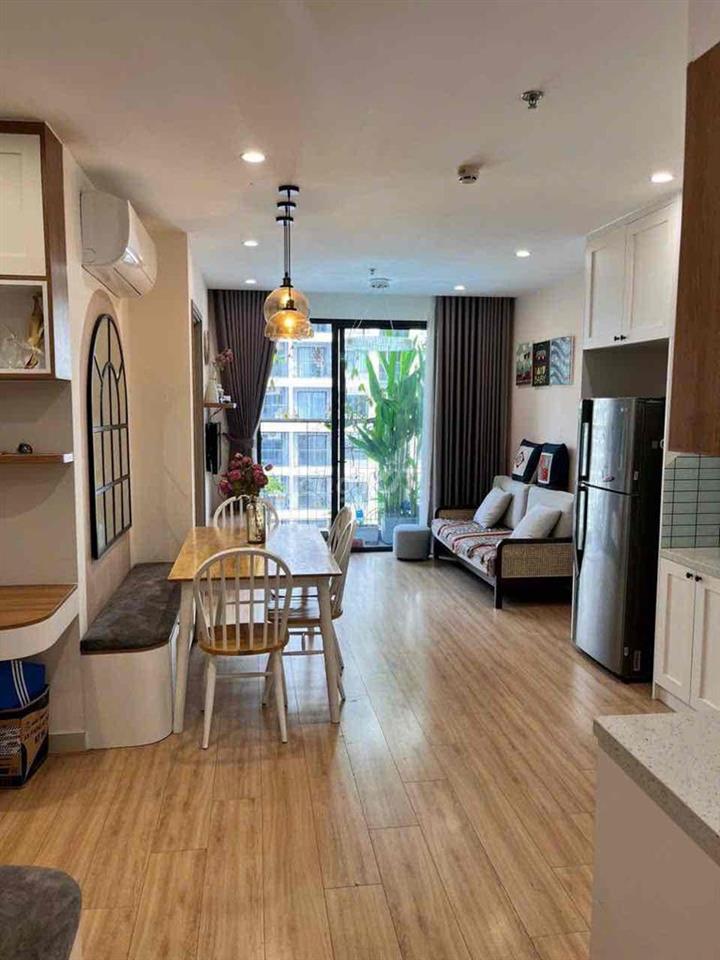 về quê lấy vợ cần bán nhanh căn 2pn The beverly solari có sổ nhà mới
