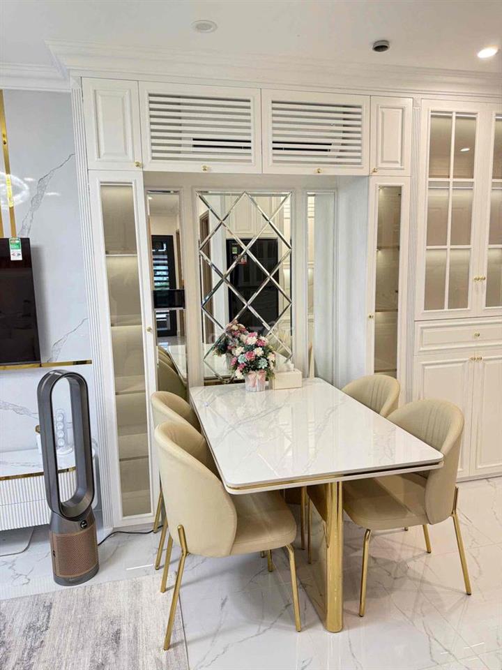 Thua cá độ bán gấp căn 2pn+ 70m2 view sông đẹp The beverly Solari