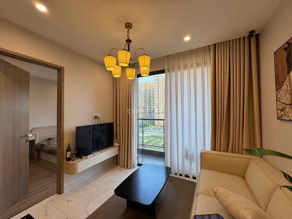 Thua Đá banh ra đi nhanh 2PN ngay Vincom Mega mall sẵn Hd thuê 10tr