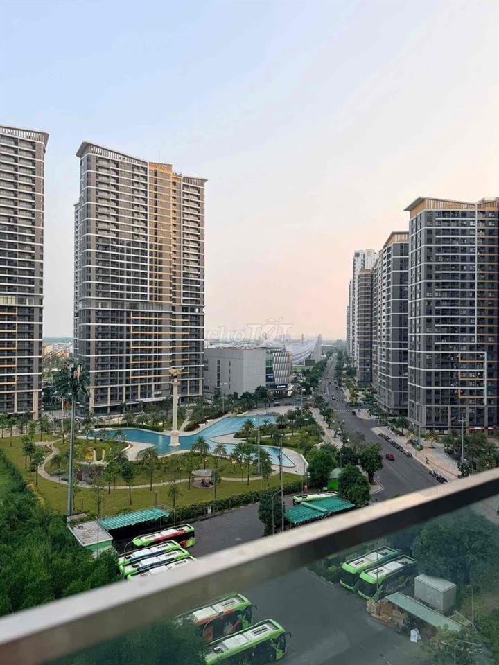Thua Đá banh ra đi nhanh 2PN ngay Vincom Mega mall sẵn Hd thuê 10tr