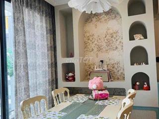 SIÊU PHẨM HOA HẬU BEVERLY 2PN+69m2 FULL NỘI THẤT CAO CẤP