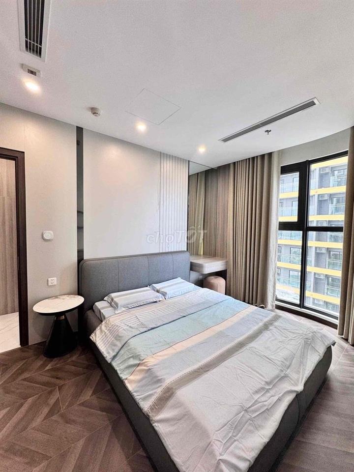 Cần Tiền Trả ngân hàng bán Gấp căn The beverly 2PN 80m2sẵn hd thuê18tr