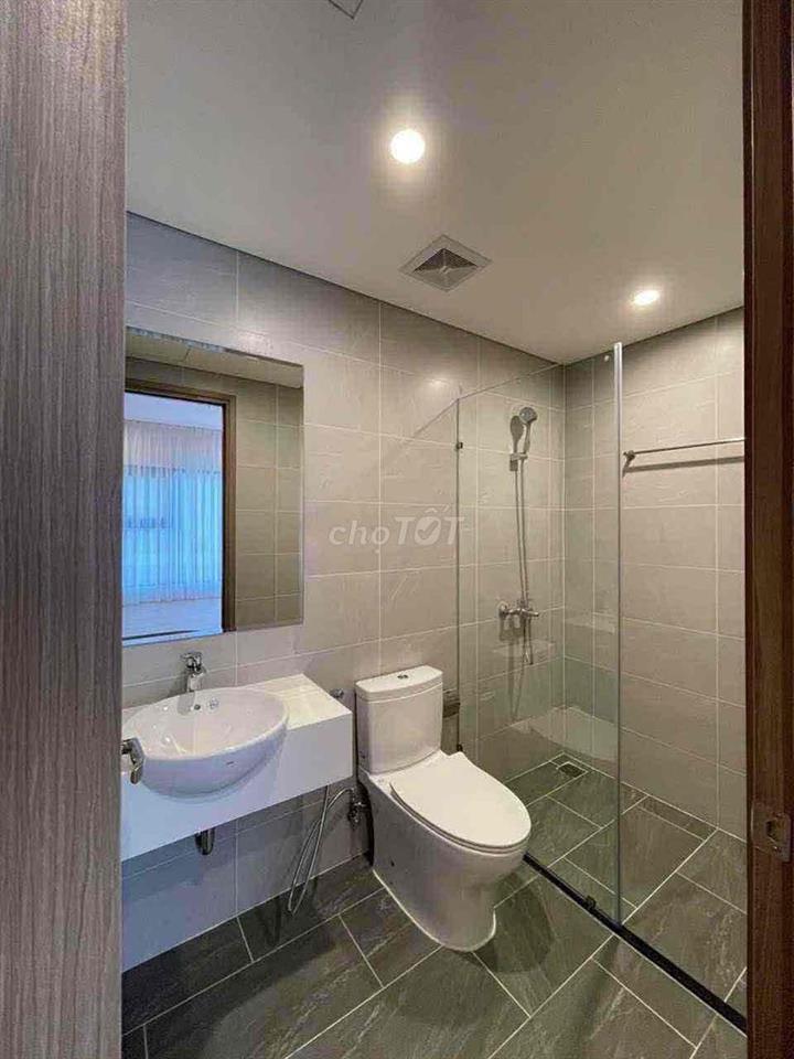 về quê theo gia đình cần bán 2pn2wc view hồboi sẵn hd thuê 10tr/ tháng