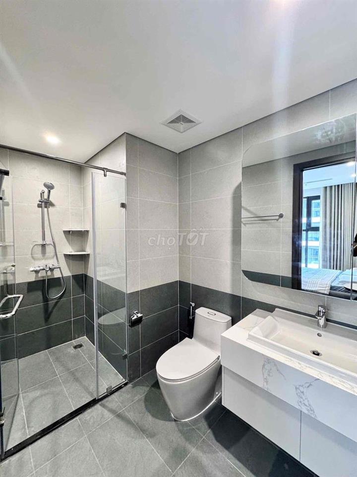 Ngộp bank bán gấp The Opus One 2PN 80m2 full Nội thất, sẵn hd thuê20tr