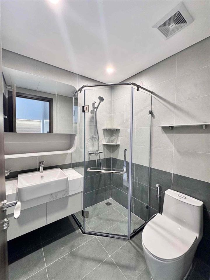 Ngộp bank bán gấp The Opus One 2PN 80m2 full Nội thất, sẵn hd thuê20tr