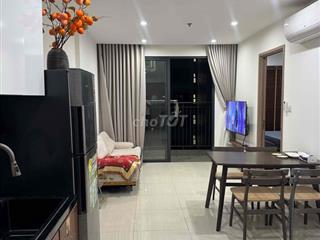 Chính chủ cho thuê căn hộ  2pn-2wc full nội thất Origami  View landmar