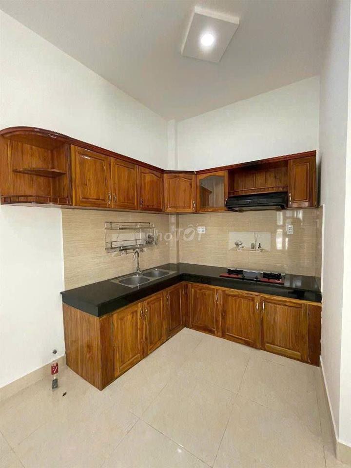 Nhà Góc 2 MT HXH Ngay VinCom Lê Văn Việt - 6 Tỷ 1