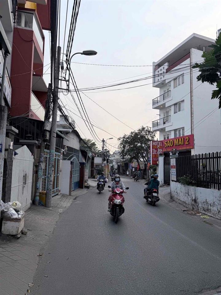 Chính Chủ Cần Bán MTKD Trục Đường Đình Phong Phú Q.9
