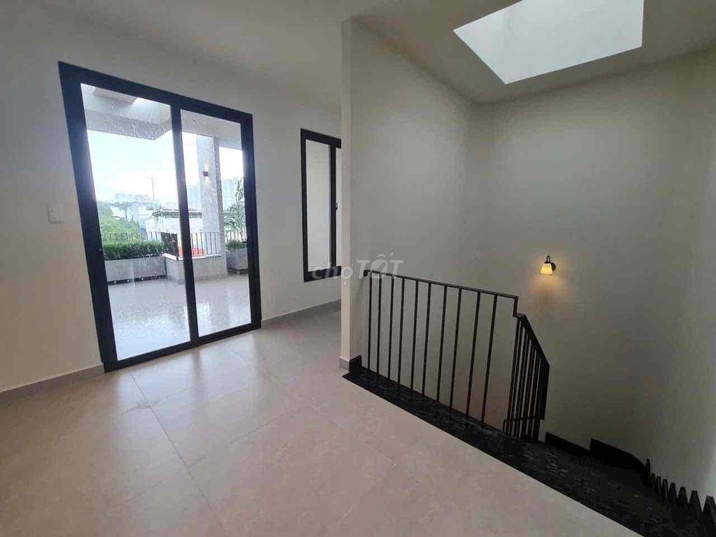 NHÀ MỚI TINH NGUYÊN, FULL NỘI THẤT XỊN XÒ NGAY BÌNH TRƯNG TÂY Q2