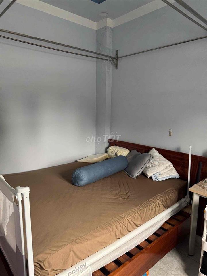 cho thuê nhà nguyên căng đường Tam Bình, TPHCM, dtsd:120m2, 2pn, 2wc