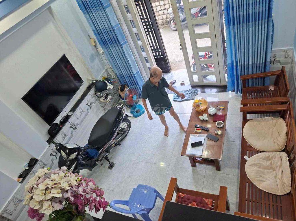 Bán nhà hẻm Tam Bình, TP. Thủ Đức, 100m2, 2.3 tỷ