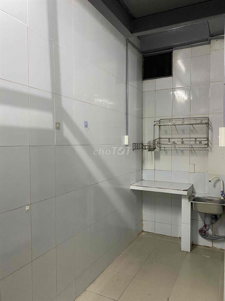 Phòng trọ an ninh sạch đẹp giá rẻ trung tâm Tp Thủ Đức