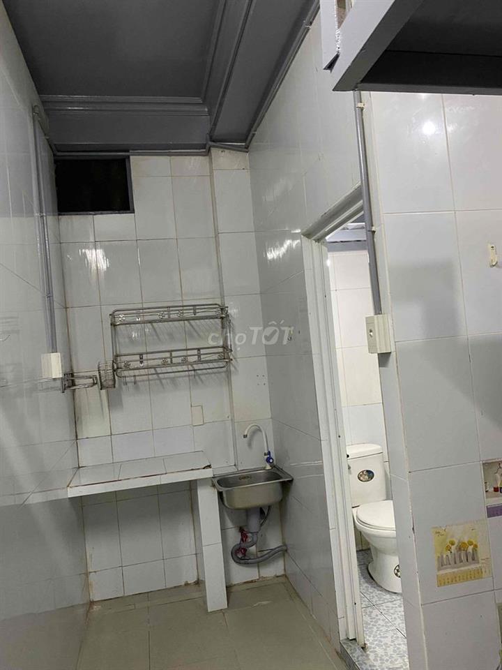 Phòng trọ an ninh sạch đẹp giá rẻ trung tâm Tp Thủ Đức