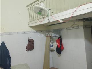 Tìm nữ ở ghép phòng trọ 1-1 ngay sau CS2 trường ĐH Luật. Gần UTH, FTU