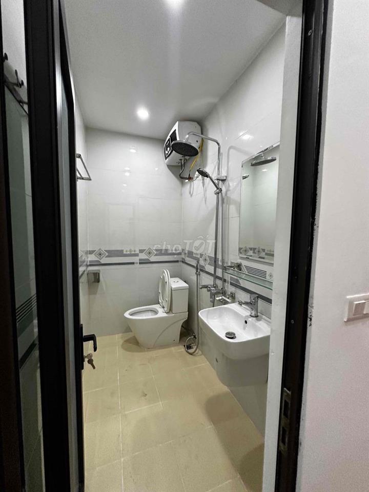Bán nhà Ngọc Khánh 4 phòng ngủ 3 wc 33m2 9,7 tỷ