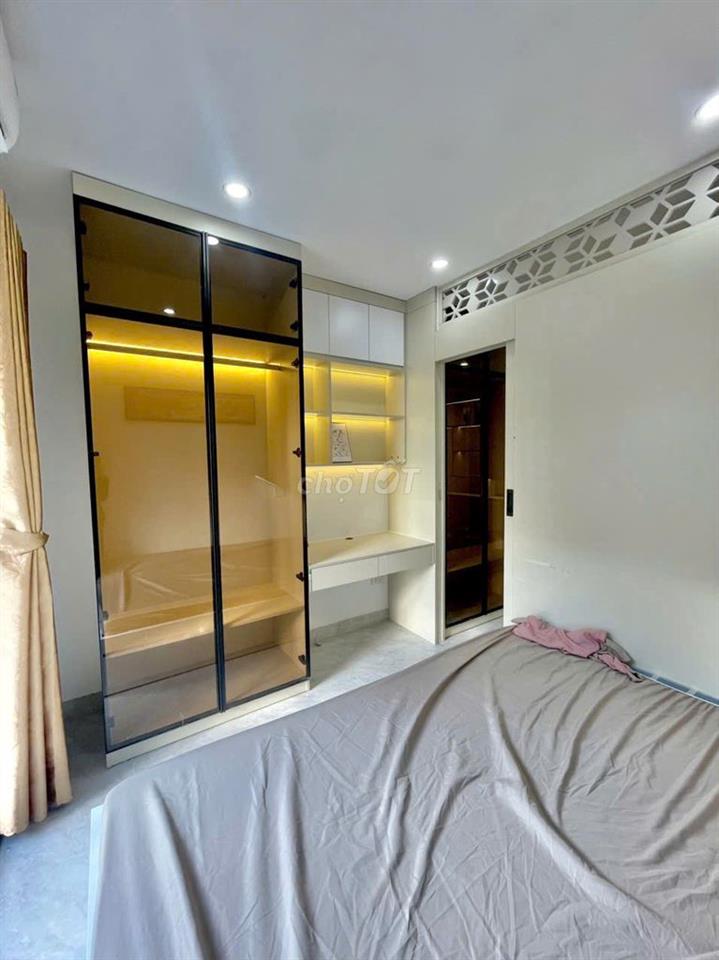 CCMN HOA BẰNG, GẦN CẦU GIẤY, TRUNG KÍNH – 2N1K FULL ĐỒ, CÓ BẢO VỆ
